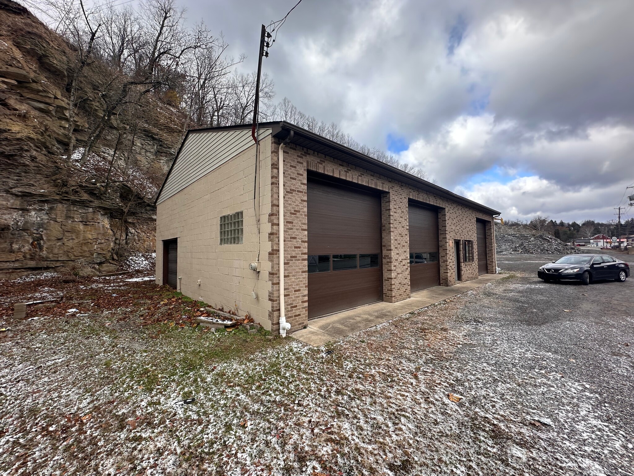 1235 Evergreen Rd, Pittsburgh, PA for sale Primary Photo- Image 1 of 10