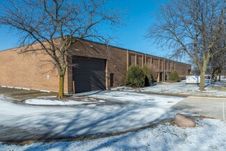 Plus de détails pour 934 N Church Rd, Elmhurst, IL - Industriel à vendre