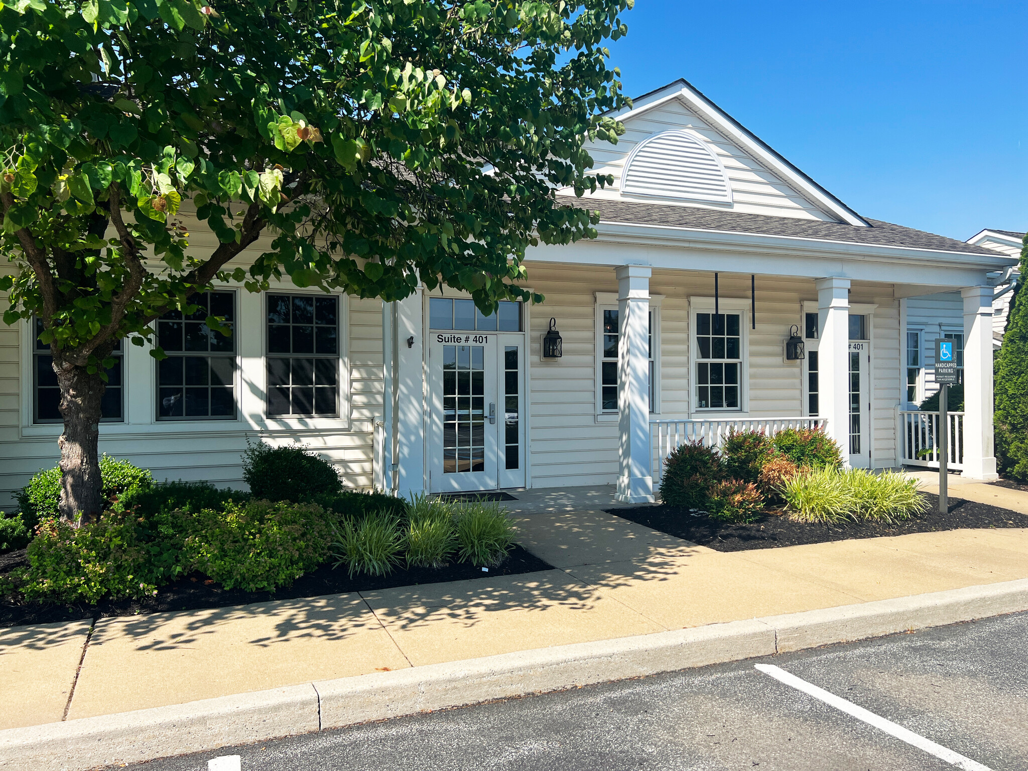 390 Vineyard Way, West Grove, PA for lease Building Photo- Image 1 of 8