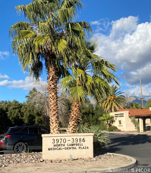 3970-3986 N Campbell Ave, Tucson, AZ à vendre - Photo du bâtiment - Image 2 de 8