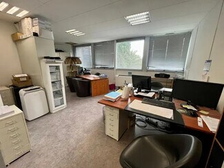 Plus de détails pour Bureau à louer