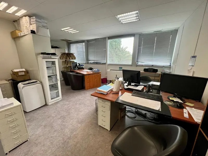 Office in Labège for lease Interior Photo- Image 1 of 3