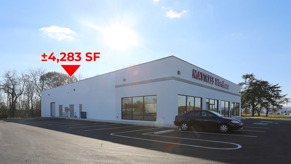 908 Commerce Dr, Pottstown, PA for lease - Building Photo - Image 1 of 7