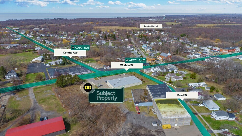 54 W Main St, Brocton, NY à vendre - Aérien - Image 2 de 3
