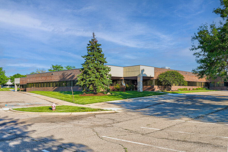 4750 Venture Dr, Ann Arbor, MI for lease - Building Photo - Image 1 of 23