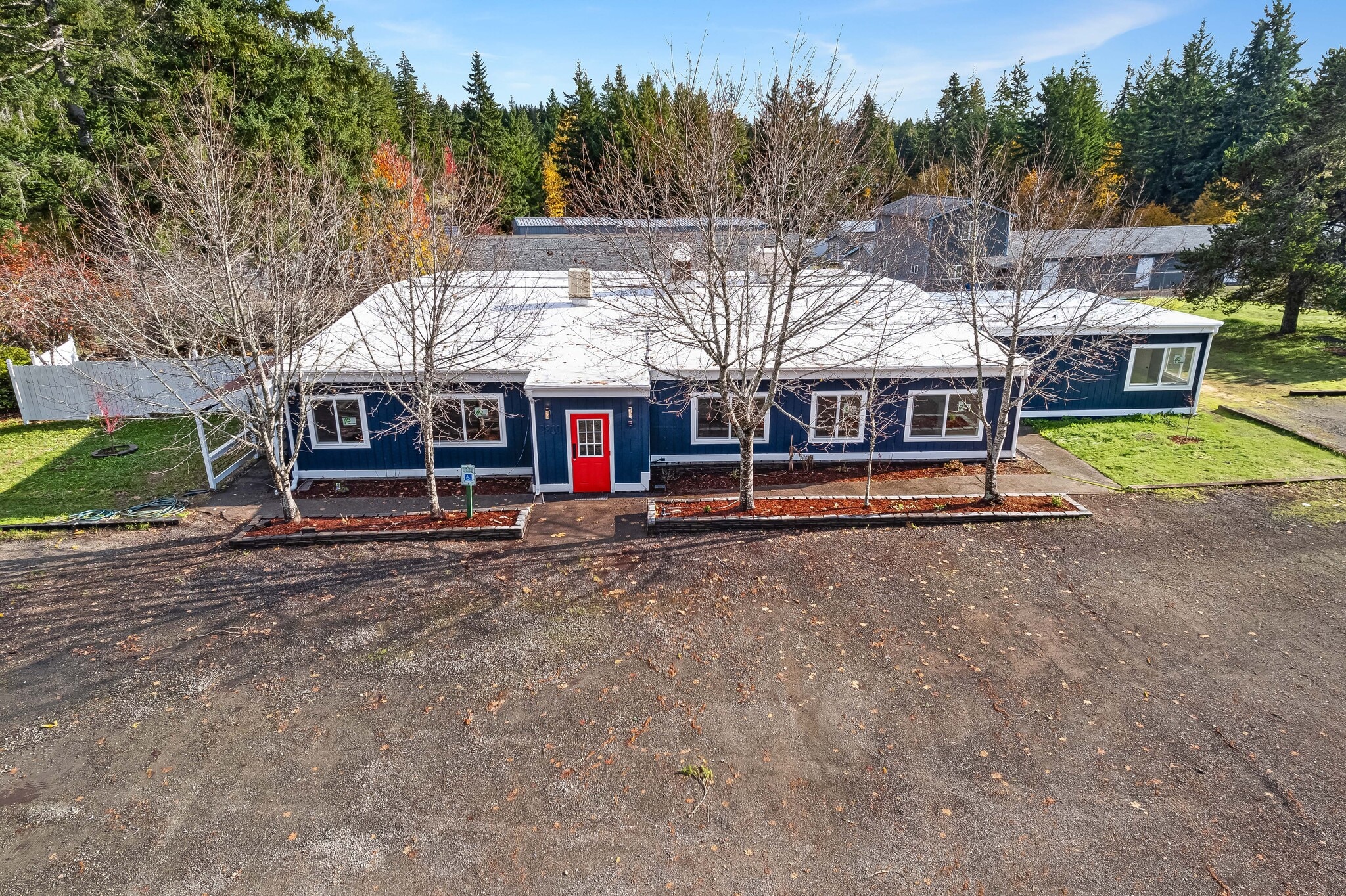 2810 E Spencer Lake Rd, Shelton, WA for sale Primary Photo- Image 1 of 41