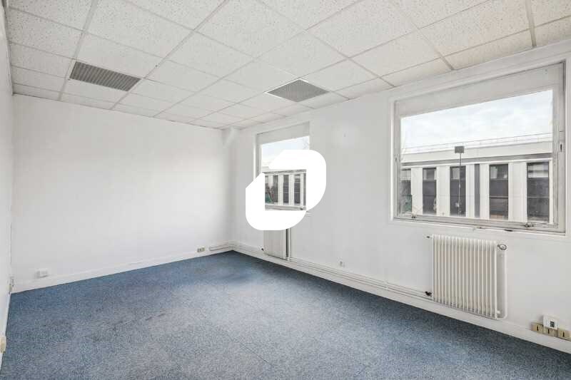 Office in Verrières-le-Buisson for lease - Interior Photo - Image 3 of 10