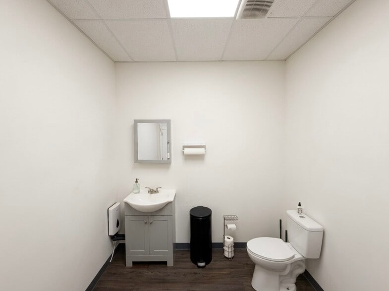 134 W Main St, Rigby, ID à louer - Photo du bâtiment - Image 3 de 3