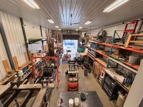 5100-5120 Rue Eadie, Montréal, QC for lease Interior Photo- Image 2 of 4