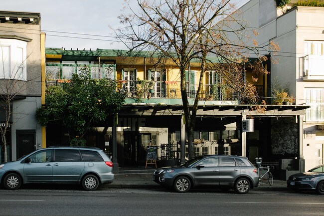 Plus de détails pour 2036 4th Ave, Vancouver, BC - Commerce de détail à vendre