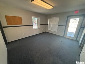 1517-1523 Commercial Park Dr, Lakeland, FL for sale Interior Photo- Image 2 of 4