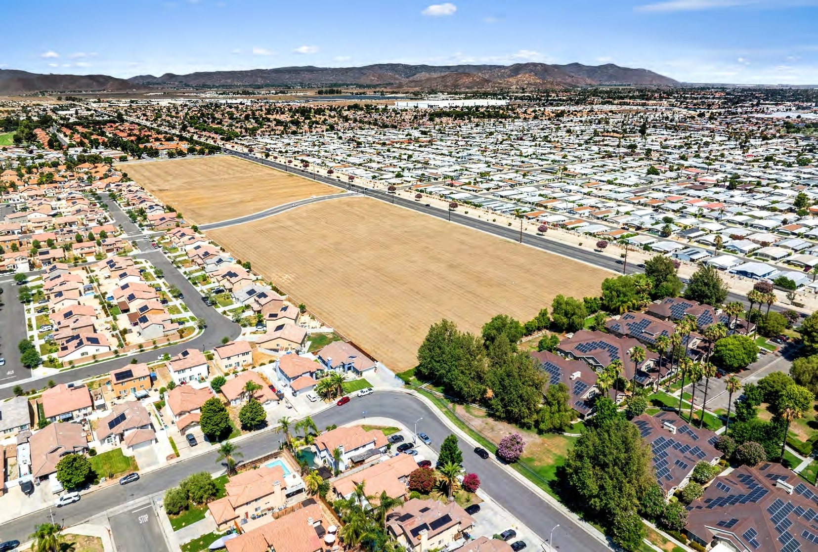 W Stetson Ave & S Elk Street, Hemet, CA for sale Primary Photo- Image 1 of 2