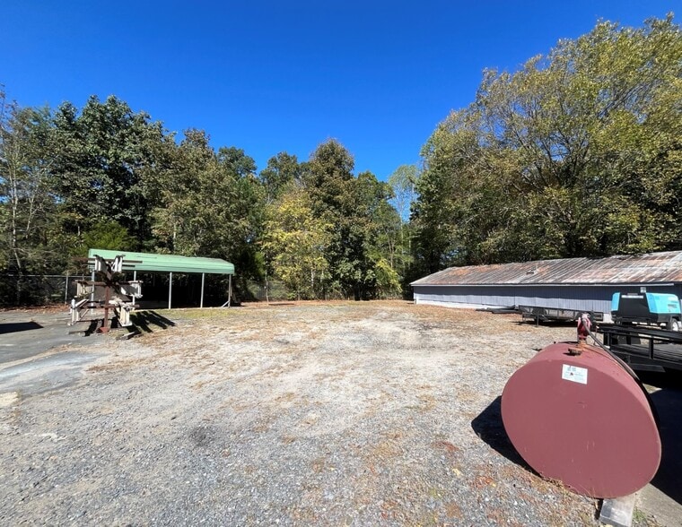 8545 Highway 52, Rockwell, NC à vendre - Photo du bâtiment - Image 2 de 9