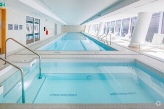 1281 Hornby St, Vancouver, BC à vendre Photo intérieure- Image 2 de 12