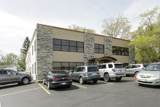 Plus de détails pour 12645 W Burleigh Rd, Brookfield, WI - Bureau à louer