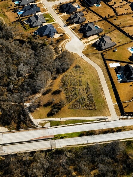 501 Rufe Snow Dr, Keller, TX à vendre - Photo du bâtiment - Image 2 de 3