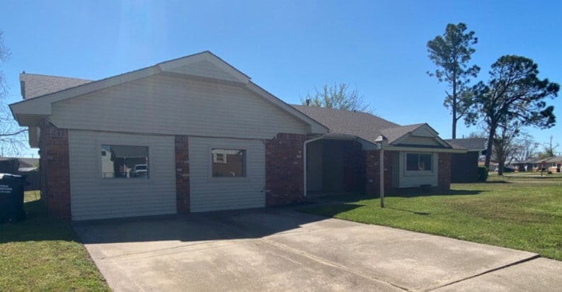 4201 N Aydelotte Ave, Shawnee, OK à vendre - Photo principale - Image 1 de 1