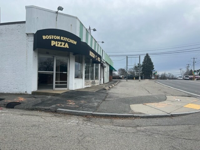 211 Quincy Ave, Braintree, MA for lease - Building Photo - Image 2 of 4
