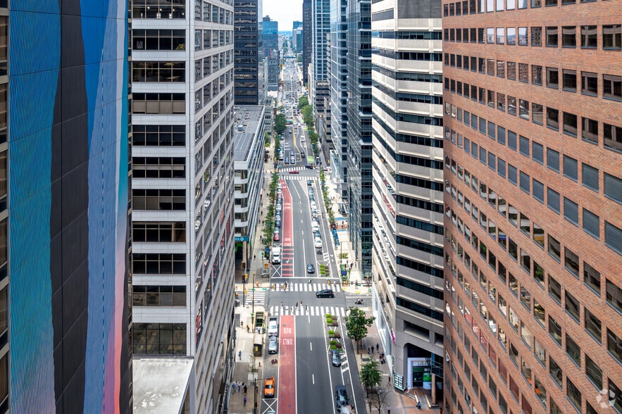 1835 Market St, Philadelphia, PA for lease - Building Photo - Image 2 of 33