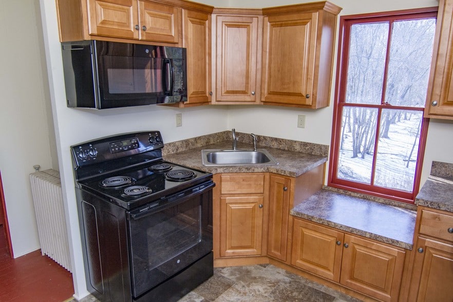 14 N Main St, Mullica Hill, NJ for sale - Interior Photo - Image 2 of 28