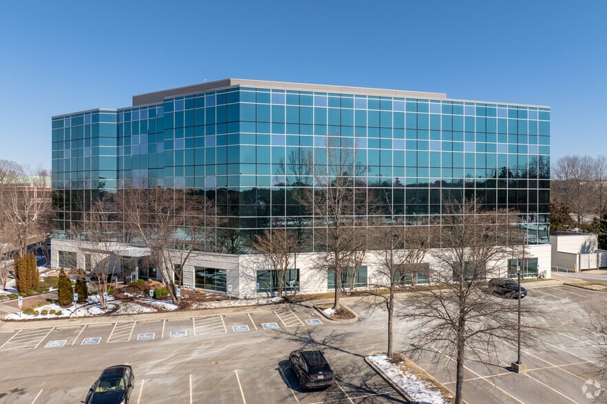 10800 Nuckols Rd, Glen Allen, VA à louer - Photo du bâtiment - Image 2 de 4