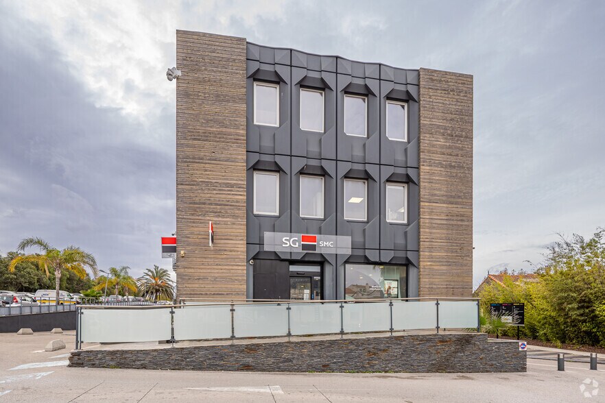 22 Boulevard Charles Moretti, Marseille à louer - Photo du bâtiment - Image 3 de 4