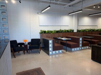 Plus de détails pour 900 Pressley Rd, Charlotte, NC - Industriel à louer