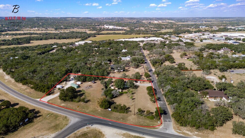 1 Chaparral Hill Rd, Boerne, TX à vendre - Photo du bâtiment - Image 3 de 18