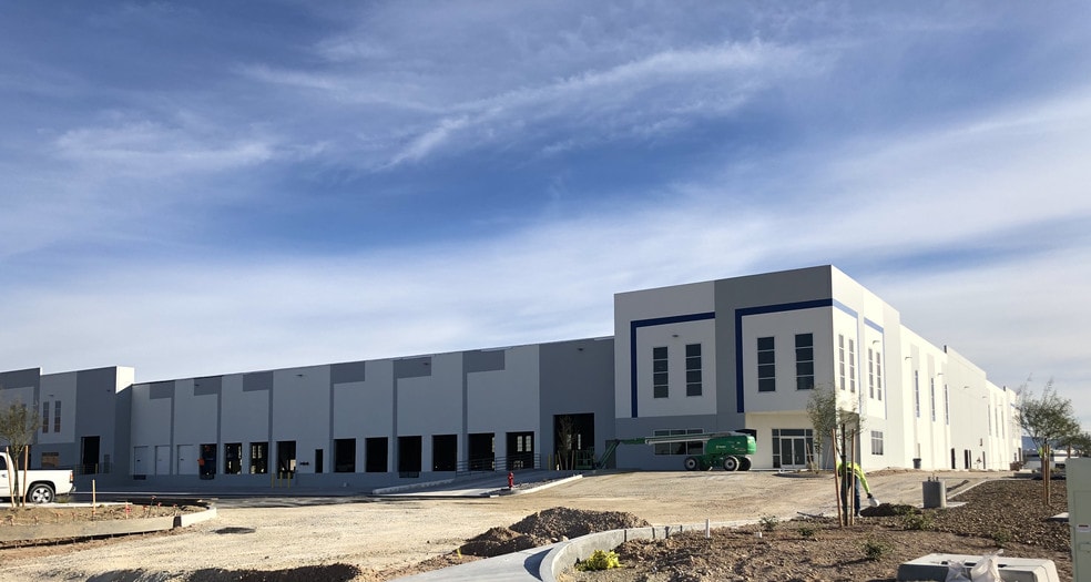 6565 Nascar St, Las Vegas, NV for lease - Building Photo - Image 2 of 7