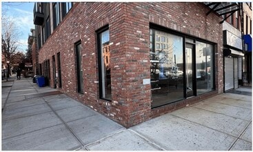 561 4th Ave, Brooklyn, NY for lease Primary Photo- Image 1 of 17