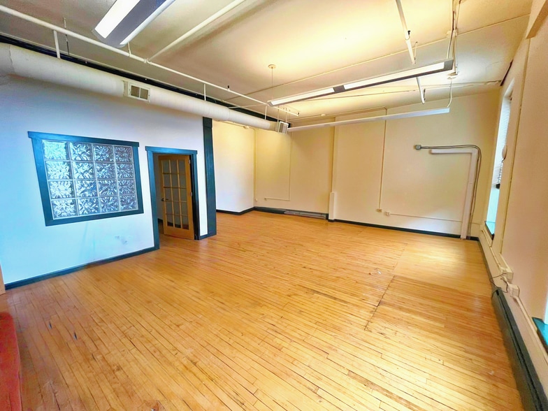 94-96 Commercial St, Portland, ME for lease - Building Photo - Image 2 of 7