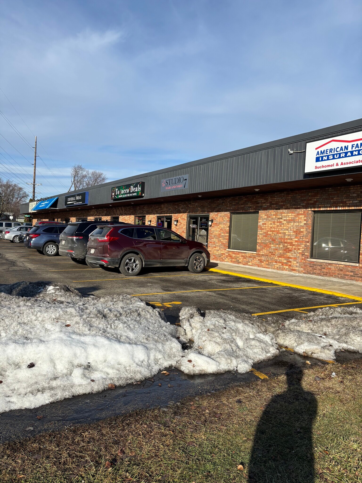 730 W Main St, Sun Prairie, WI for lease Primary Photo- Image 1 of 5