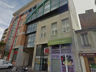 Plus de détails pour Bureau, Local d'activités à louer