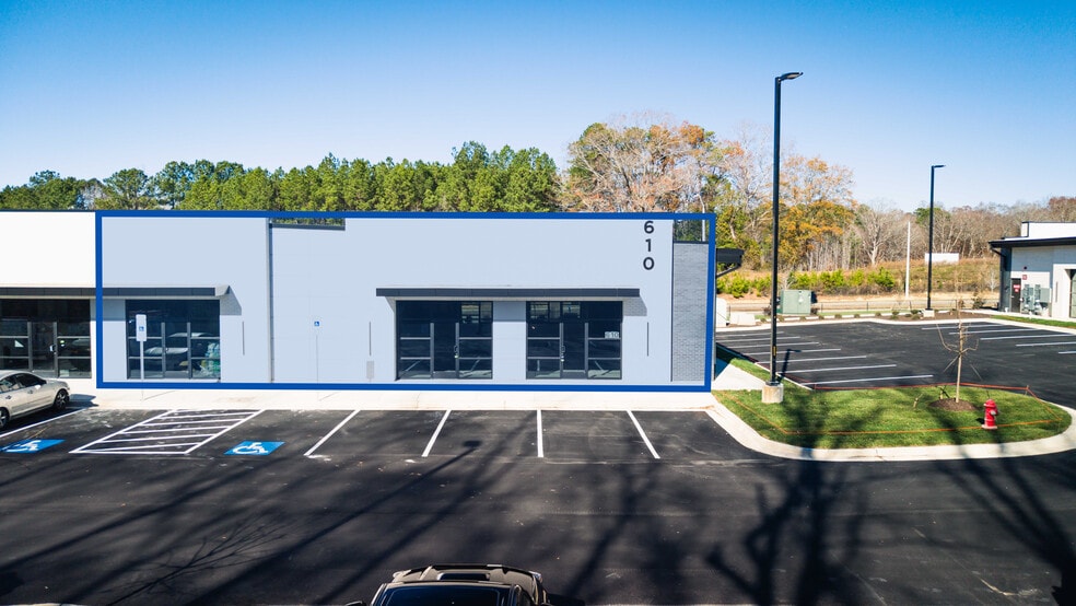 600 Timber Dr E, Garner, NC for lease - Building Photo - Image 2 of 8