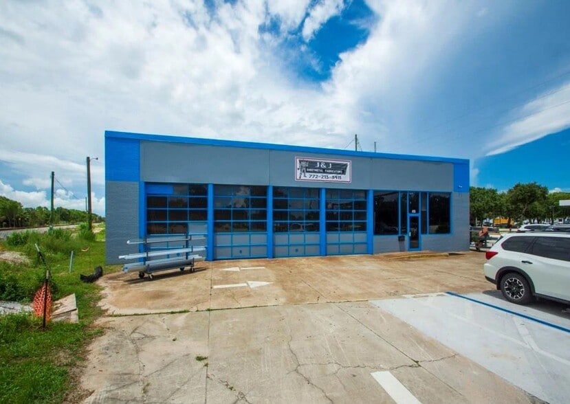 Us Highway 1 Portfolio portfolio of 2 properties for sale on LoopNet.ca - Primary Photo - Image 2 of 2