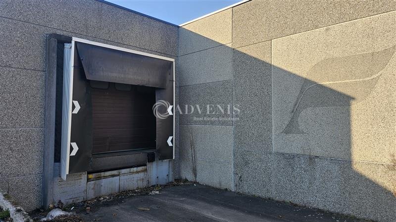 Industrial in Halluin for lease - Building Photo - Image 3 of 8