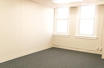 214 W Texas Ave, Midland, TX for lease Interior Photo- Image 1 of 2
