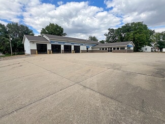 More details for 391 Franklin St, Carlyle, IL - Retail for Sale