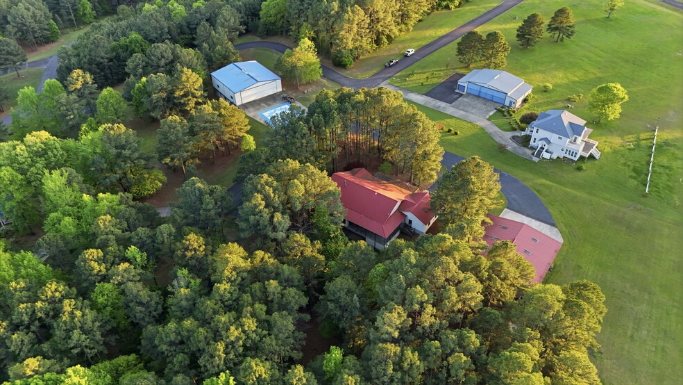 267 Stinson Dr, Clinton, AR à vendre - Photo du bâtiment - Image 2 de 49