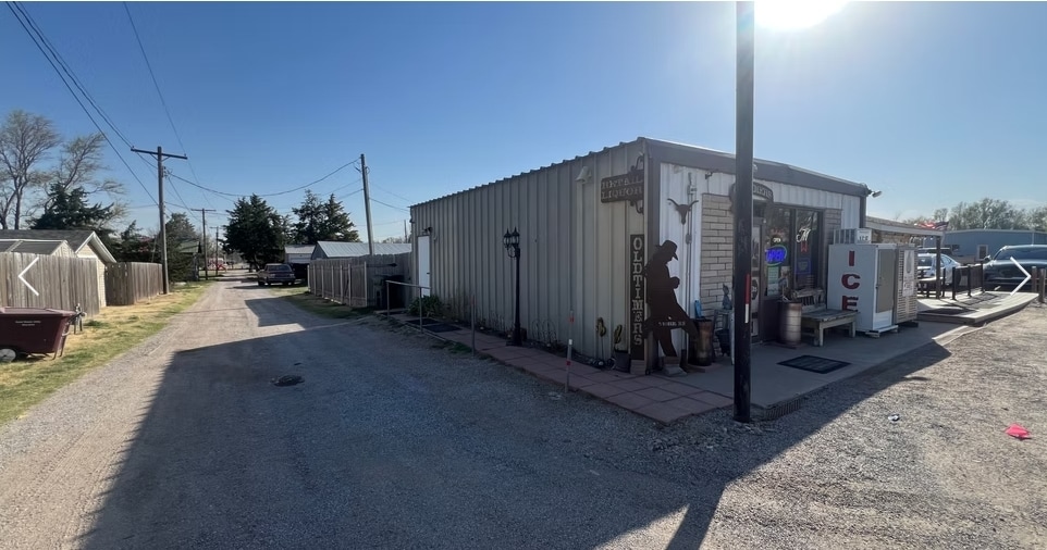 509 Kansas 156, Jetmore, KS à vendre - Photo du bâtiment - Image 2 de 3
