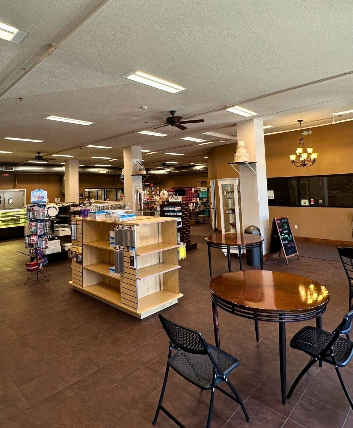 211 N Main St, Bryan, TX à louer Photo intérieure- Image 1 de 8