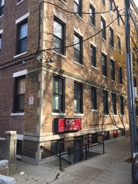 19 Pilgrim Rd, Boston, MA à louer - Photo du bâtiment - Image 2 de 2