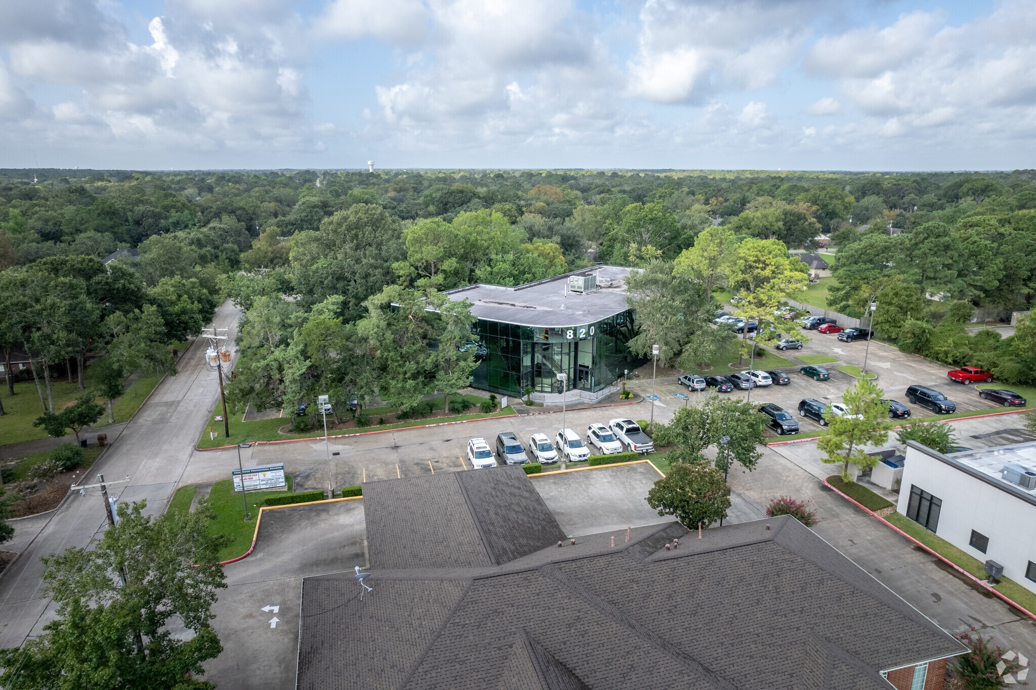 820 S Friendswood Dr, Friendswood, TX à louer Aérien- Image 1 de 7