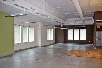 1429 W Saginaw St, East Lansing, MI for lease Interior Photo- Image 1 of 5