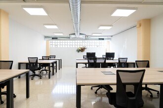 Office in Igualada, Barcelona for lease Interior Photo- Image 2 of 9