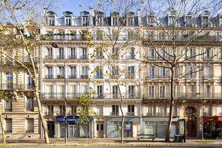 Plus de détails pour 47 Boulevard De La Tour-Maubourg, Paris - Commerce de détail à louer