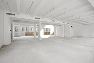 5 Rue Sextius Michel, Paris for lease Interior Photo- Image 2 of 11