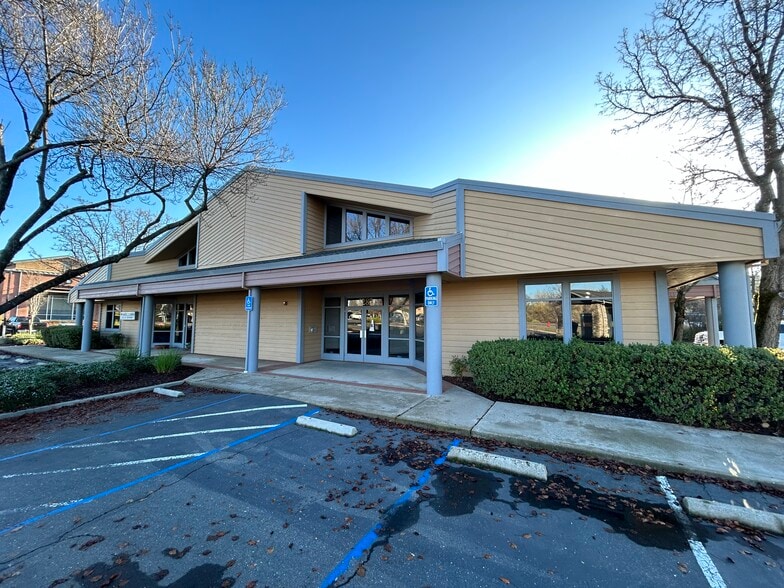 4282 Golden Center Dr, Placerville, CA for sale - Building Photo - Image 2 of 10
