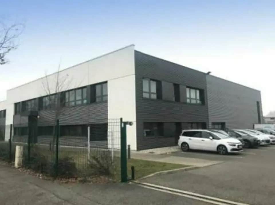 3 Rue Paul Rieupeyroux, Saint-Priest for lease Building Photo- Image 1 of 7