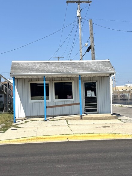111 N High St, Warsaw, IN for sale - Building Photo - Image 1 of 3